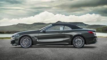 BMW 8 Series Convertible debuts
