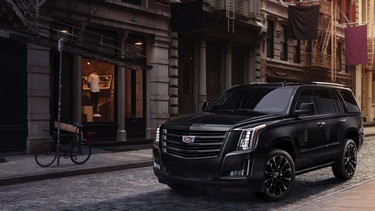 Cadillac-Escalade-Sport-black-accented