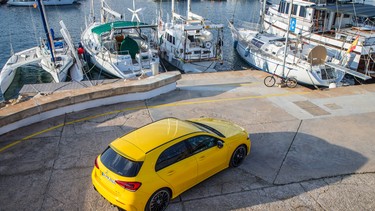 Mercedes-AMG A 35 4MATIC - 3