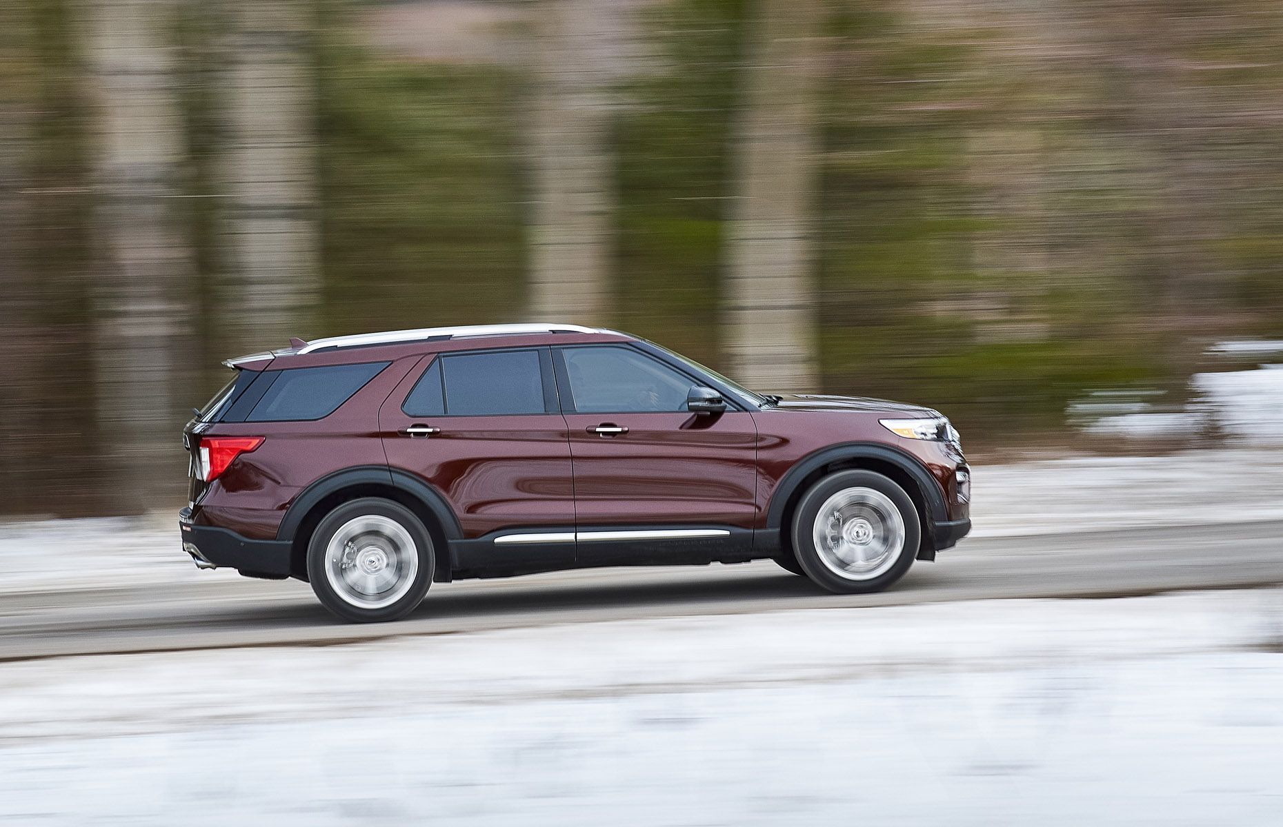 Ford recalls new Explorer, Aviator SUVs over engines loosening from ...