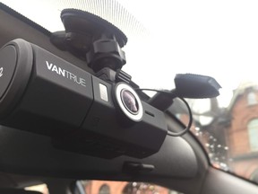 The Vantrue T2 dashcam