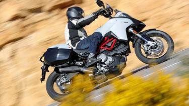 Ducati Multistrada 950 S-03