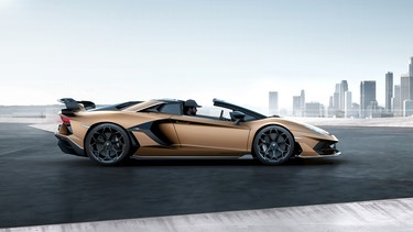 2019 Lamborghini SVJ Roadster