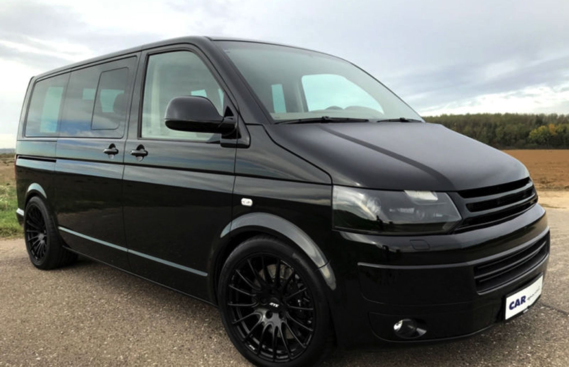 Porsche engine with 580 PS in the VW T5 Multivan from TH