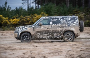 2020 Land Rover Defender 1.2 million KM - 6