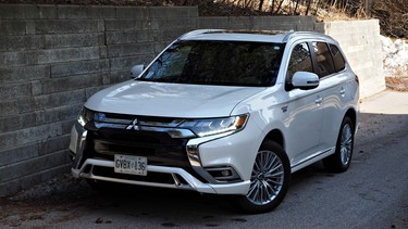 2019 Mitsubishi Outlander PHEV