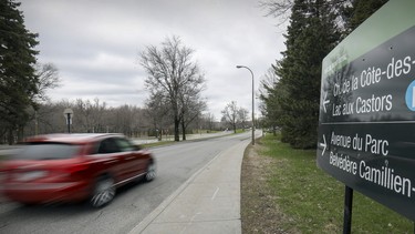 Cars cross Mount Royal in Montreal Thursday May 2, 2019.