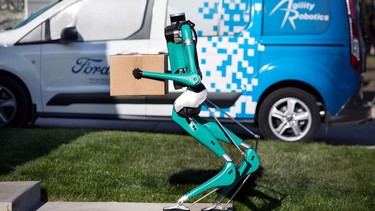 Ford's Digit delivery robot