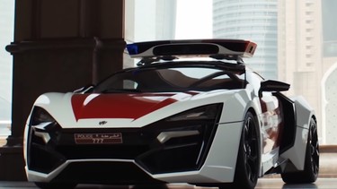 lykan-hypersport-dubai-police-wmotorsyoutube