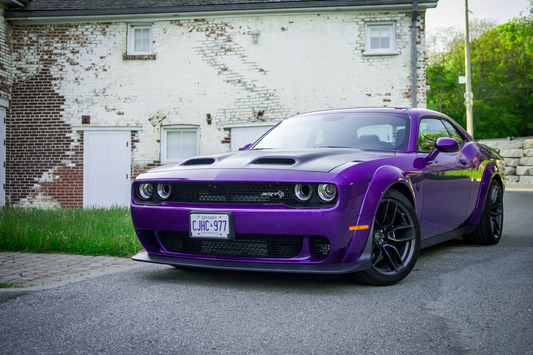 Car Review: 2019 Dodge Challenger Hellcat Redeye | Driving