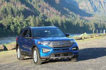 First Drive: 2020 Ford Explorer | Driving