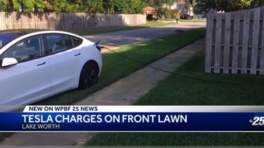 Jerk-face Tesla owner parks on stranger’s lawn, steals power for 12 hours