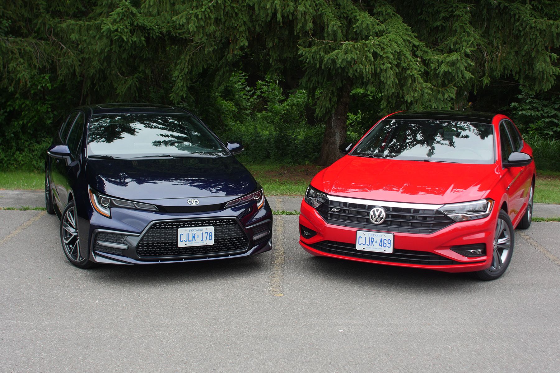 Car Comparison 2019 Volkswagen Jetta vs 2020 Toyota Corolla sedan