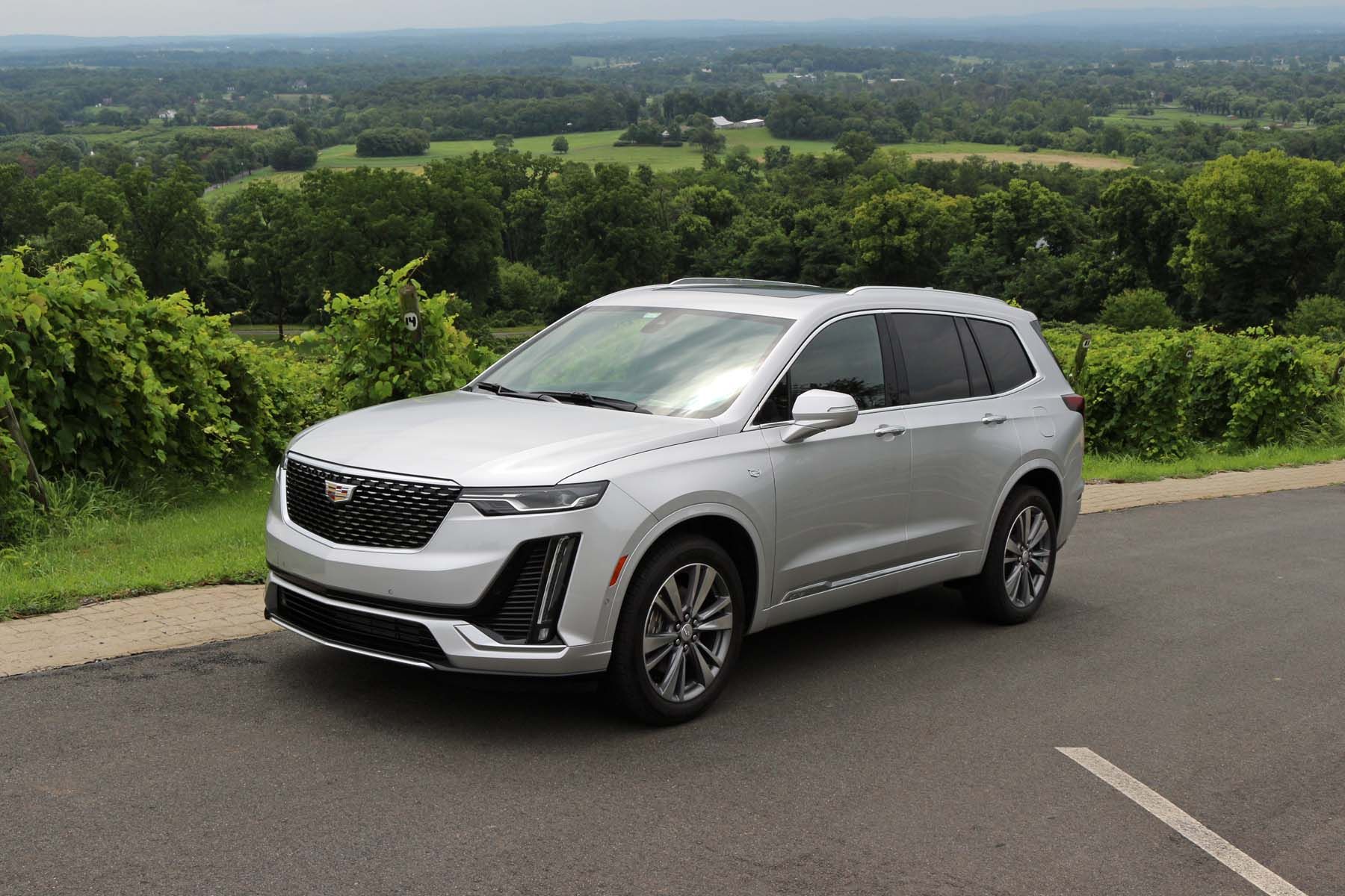 First Drive: 2020 Cadillac XT6 | Driving