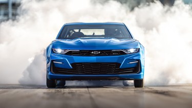 The eCOPO Camaro Concept offers an electrified vision of drag racing, with an electric motor and GM’s first 800-volt battery pack replacing the gas engine, enabling 9-second quarter-mile times.