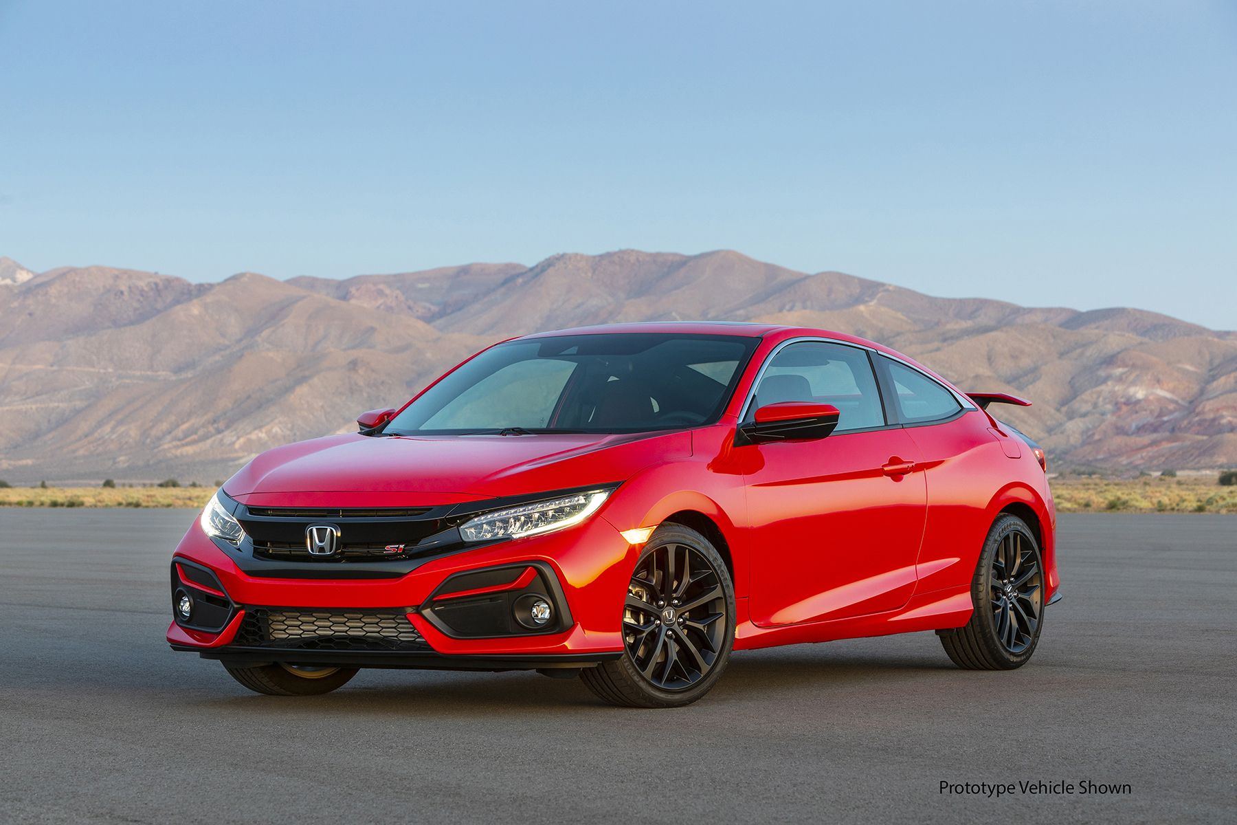 A 20-Year-Old 2000 Honda Civic Si Just Sold for $50,000