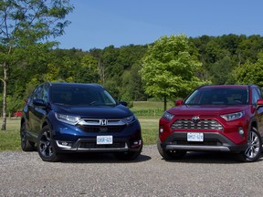 suv comparison, 2019 Honda CRV, Toyota RAV4