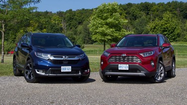 suv comparison, 2019 Honda CRV, Toyota RAV4