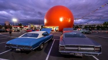 A classic view of the Orange Julep with a 1968 Chevelle SS parked next to a 1969 Ford Fairlane 500. Besides some good natured joking between car brand loyalties, the folks who attend the Wednesday cruise nights get along very well.