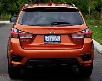 Mitsubishi RVR Review: A Closer Look at This Compact SUV | Driving