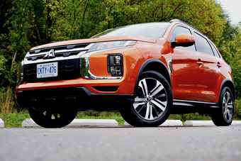 Mitsubishi RVR Review: A Closer Look at This Compact SUV | Driving