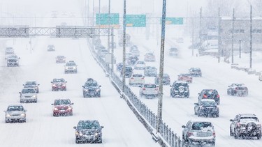 Winter-Tires-Canada-Quebec-Mandatory (6)-RD