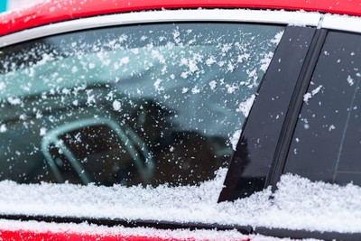 Our 10-Step Guide to Getting Your Car Out of the Snow - CAA South Central  Ontario