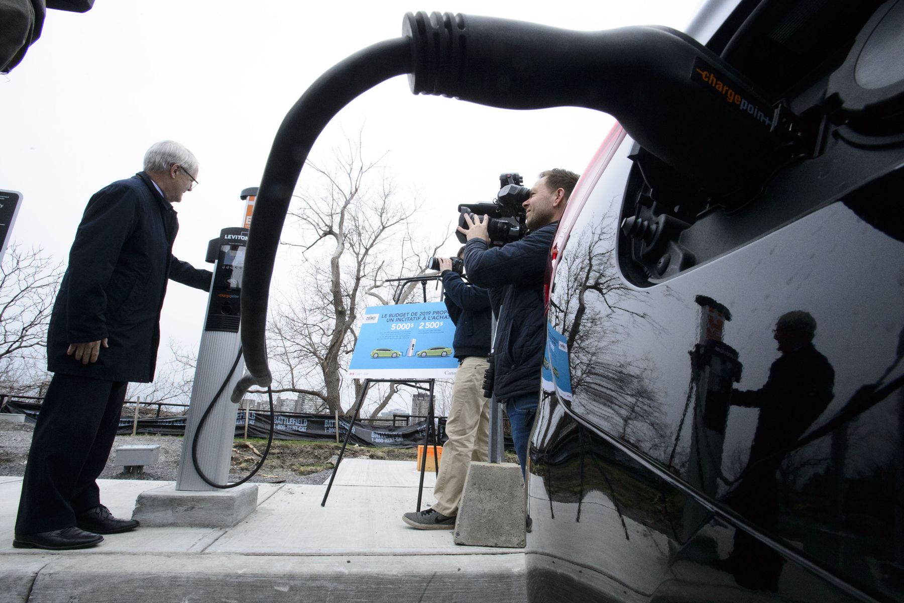 Federal Electric Car Rebate Canada Tesla