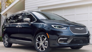 The 2021 Chrysler Pacifica Pinnacle™ was created for those who desire a minivan loaded with premium appointments and features.