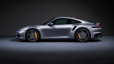 2020 Porsche 911 Turbo S 2