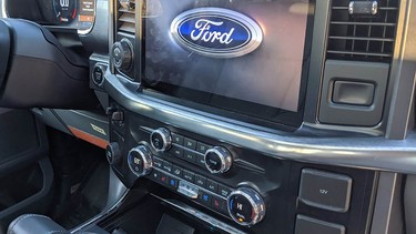 2021 F-150 Lariat Interior-0