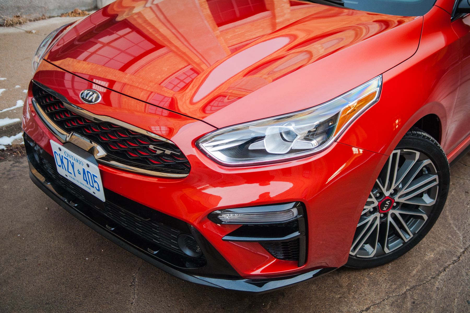 Car Review: 2020 Kia Forte5 GT Limited | Driving