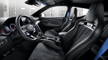 Hyundai N DCT dual clutch Veloster 2020 transmission interior