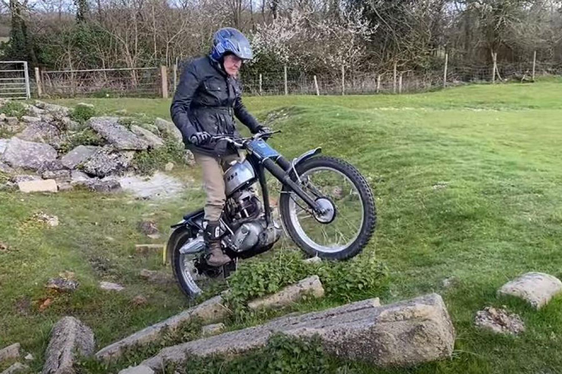 Watch this 86-year-old effortlessly toss a motorcycle around off