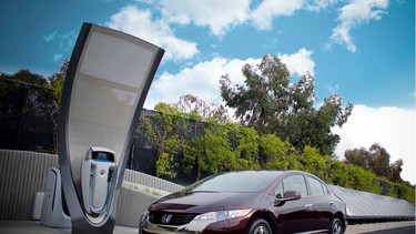 Honda's next generation solar hydrogen station prototype began operating recently at the Los Angeles Center of Honda R&D Americas, Inc. The system is ultimately intended for use as a home refueling appliance capable of an overnight refill of fuel cell electric vehicles, such as the Honda FCX Clarity.