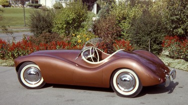 The beautiful lines of the fibreglass-bodied sports car designed and built by Dick Frew in the mid-Fifties.