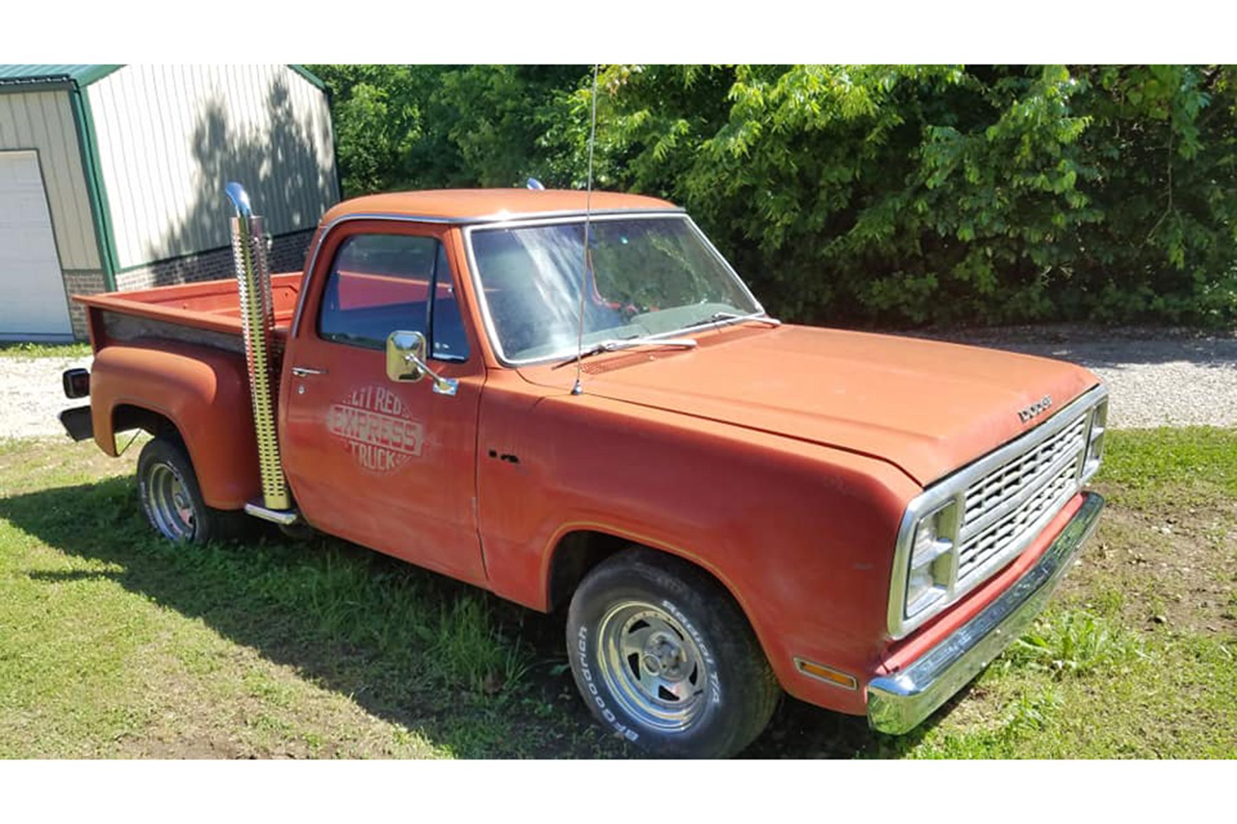 Buy It! There's a whole collection of Dodge Li'l Express trucks for sale | Driving