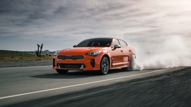 Kia Stinger GT Limited Neon Orange-3