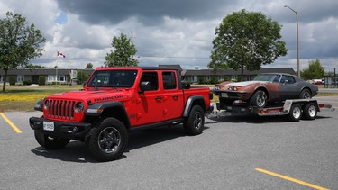 Jeep Gladiator towing