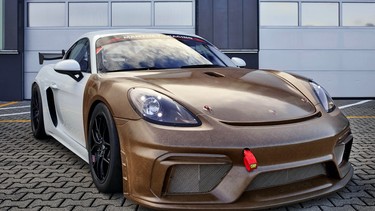 Porsche’s plant-based body kit_1