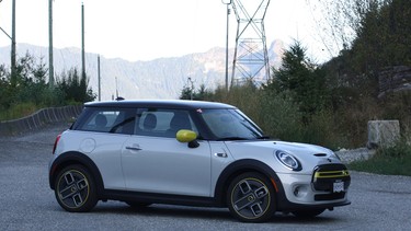 In terms of fun-for-money in the EV segment, the 2021 Mini Cooper SE is hard to beat. It's range? Not so much.