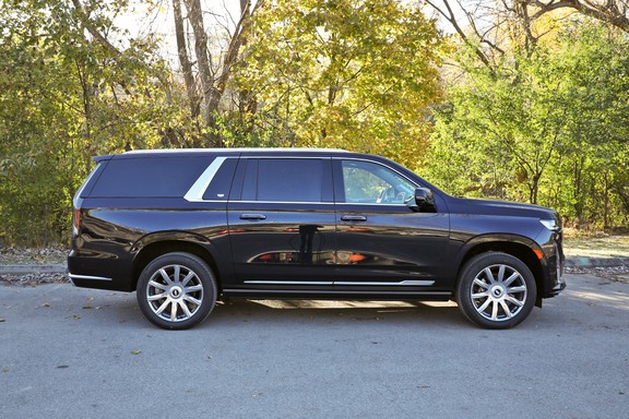 2021 Cadillac Escalade First Drive Review Drivingca Driving 6632