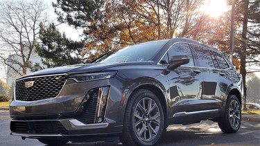 2020-Cadillac-XT6