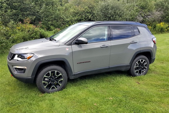 Jeep Compass Vs Cherokee Which Model And Trim Is The Best Choice Driving
