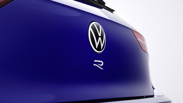 2022 Golf R Teaser