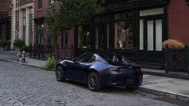 2021 Mazda MX-5 RF (CNW Group/Mazda Canada Inc.)