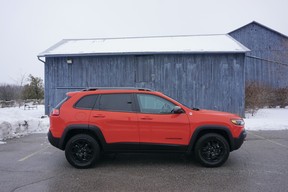 2021 Jeep Cherokee Trailhawk Elite