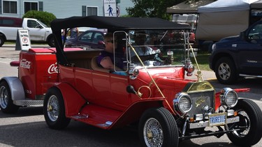 Darwin and Yvonne Briscoe's 1915 Model T