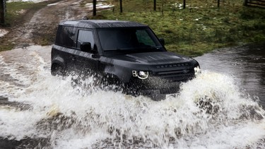 Land Rover Defender V8