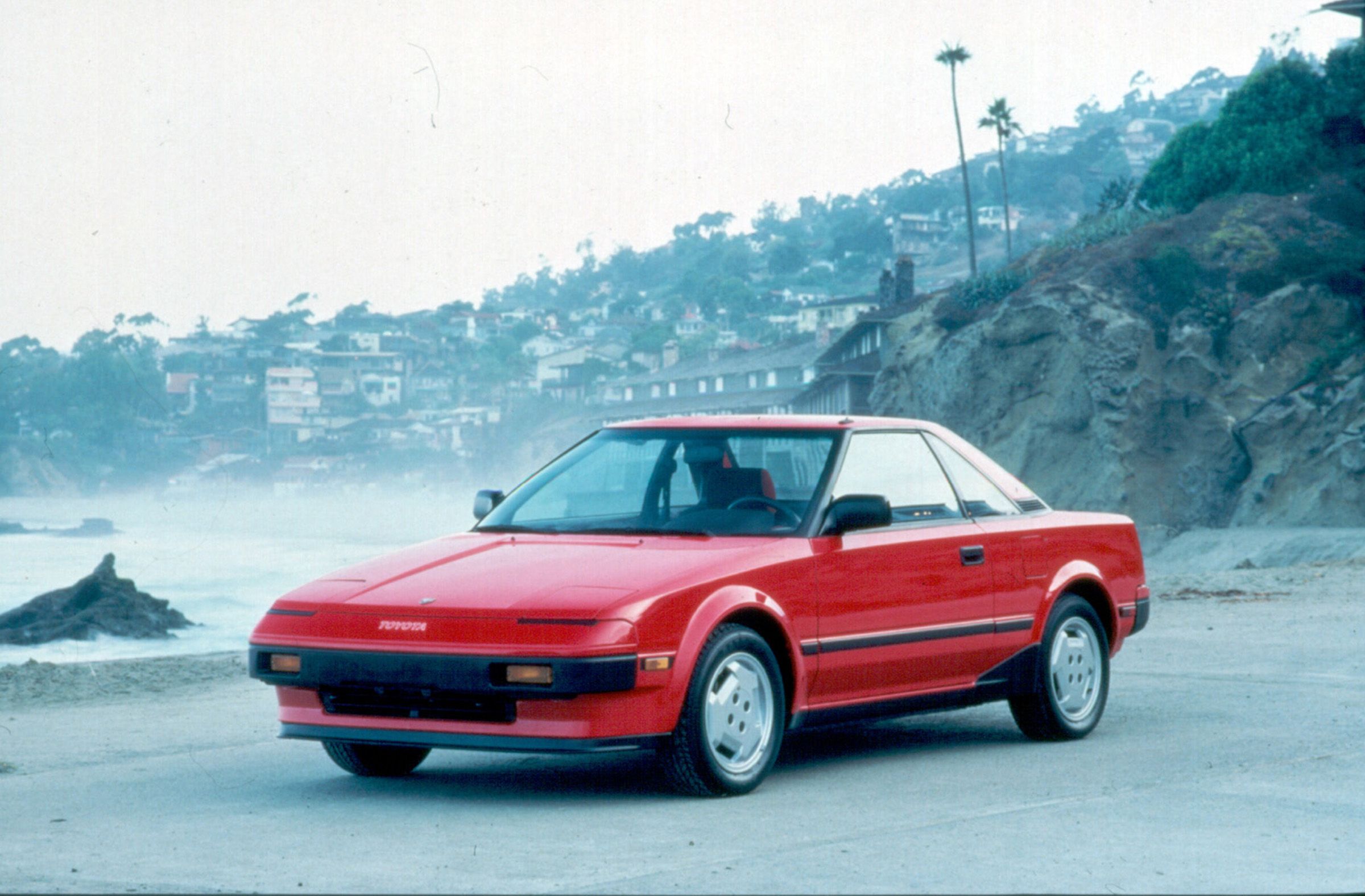 Generation Gap: Ranking each and every Toyota MR2 | Driving